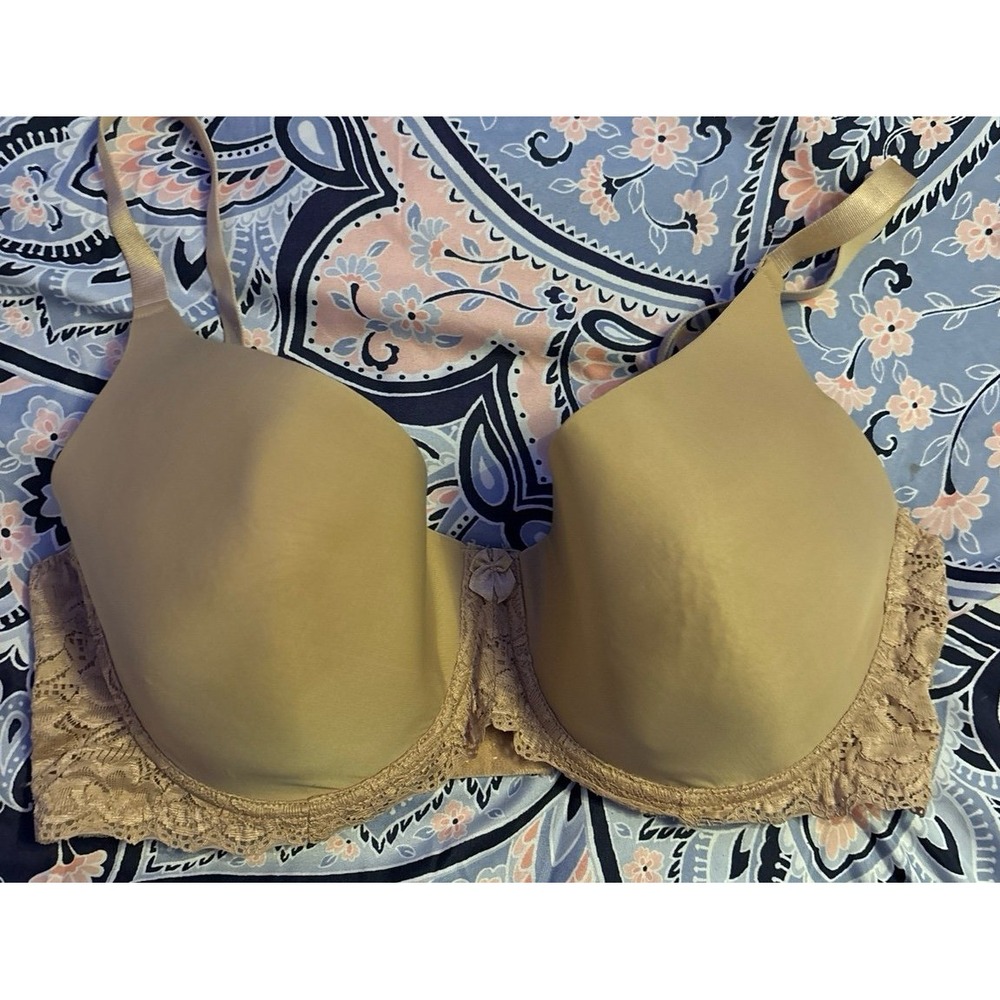 Delta Burke Full Figure Beige Full Coverage Underwire Bra, 40D‎